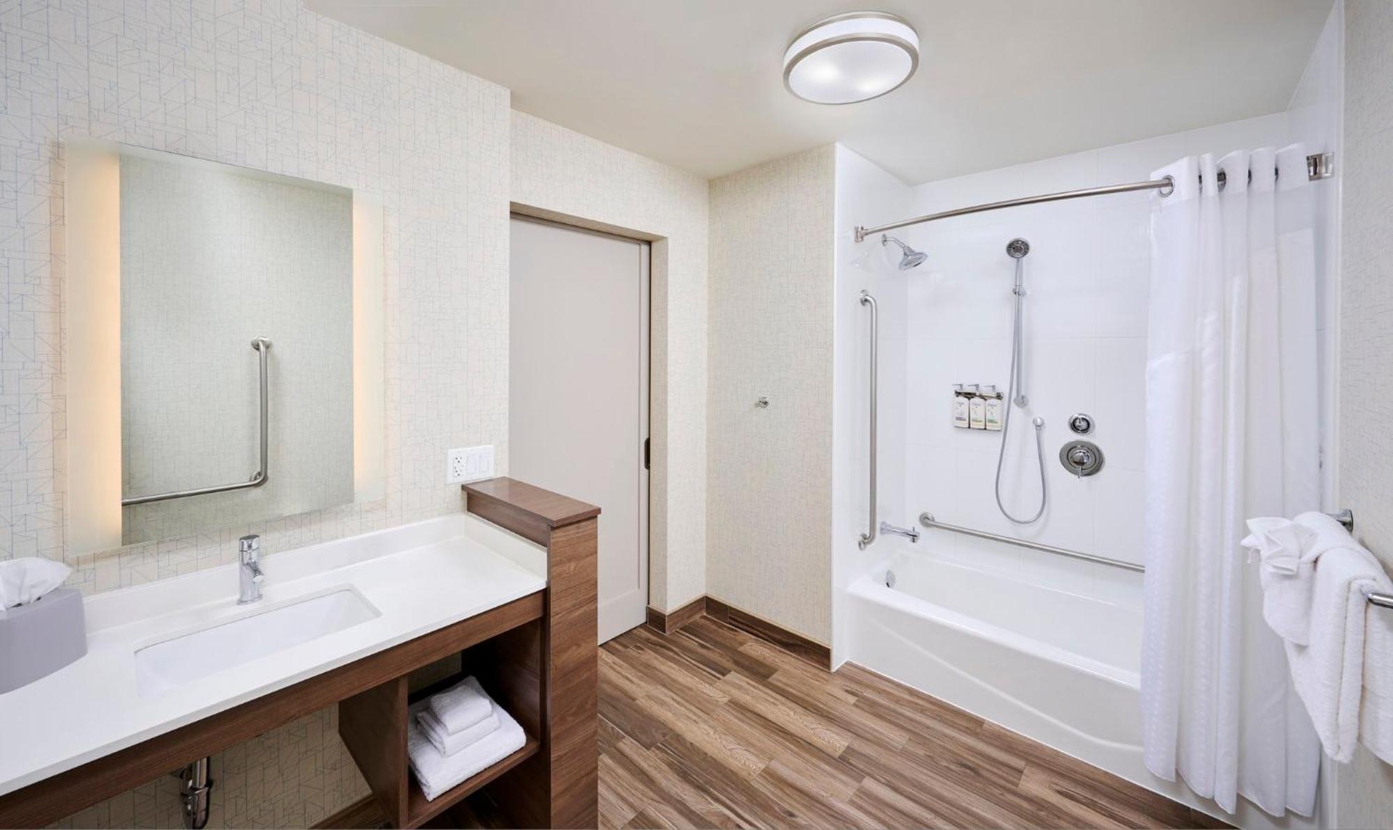 Holiday Inn Express - Sarnia - Point Edward By Ihg Exterior photo
